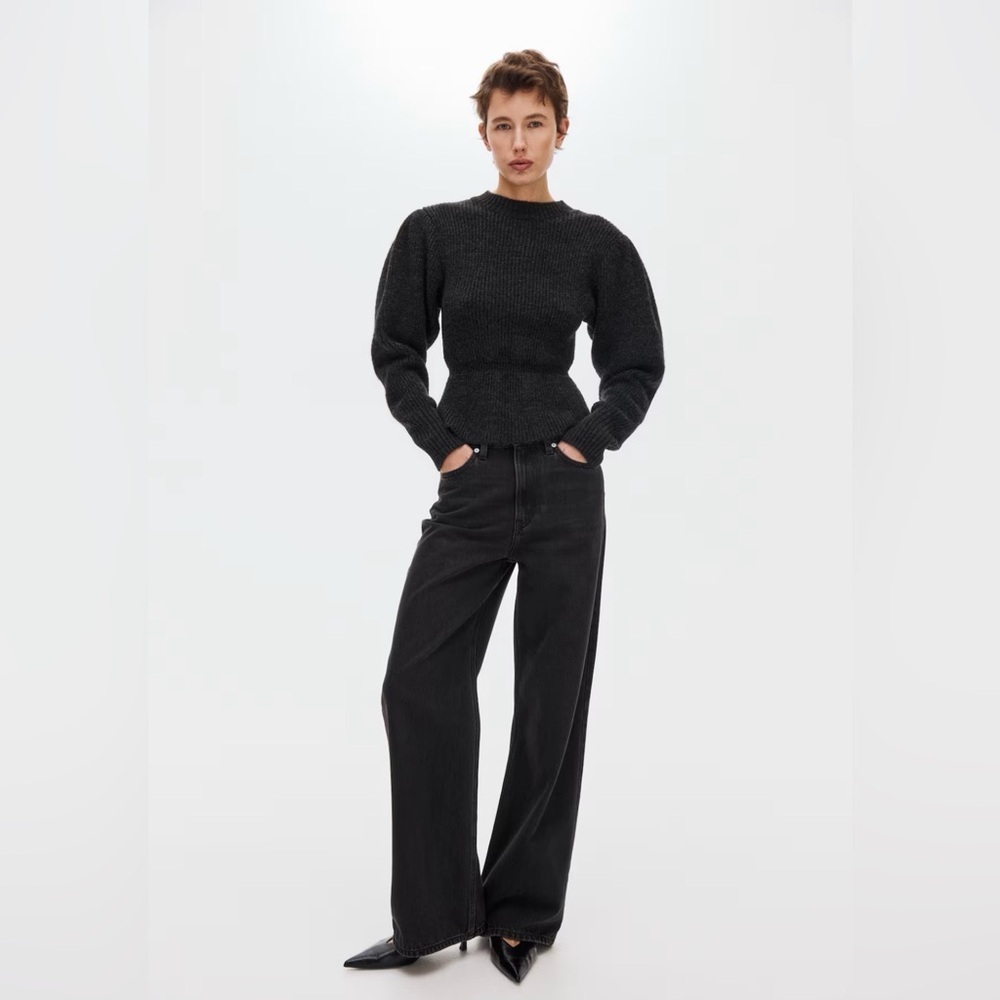 H&M Charcoal Ribbed Turtleneck Sweater Sz Medium - Picture 2 of 13